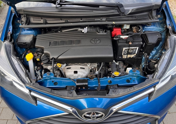 Toyota Yaris cena 39700 przebieg: 153000, rok produkcji 2015 z Dobrzyń nad Wisłą małe 379